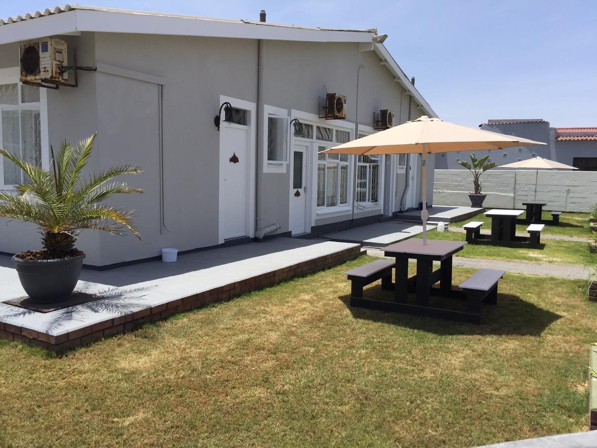 Casa Mia Hotel Walvis Bay Bagian luar foto